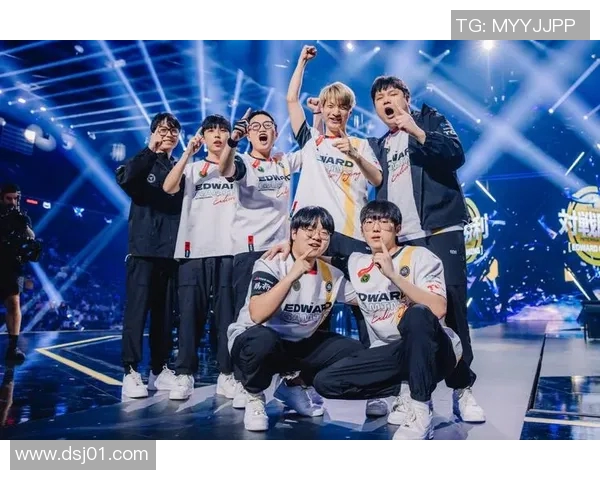 重庆乒乓球队的辉煌之路与大师赛的精彩瞬间回顾